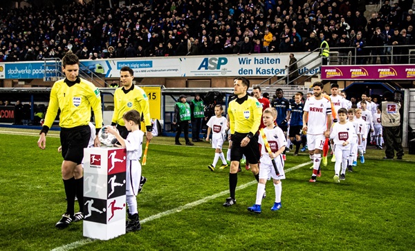 Vì sao Bundesliga luôn sẵn sàng trở lại thi đấu?