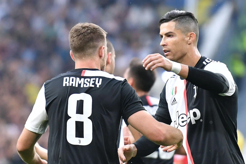 Ramsey: 'Đó là điều khiến tôi lập tức bị ấn tượng với Ronaldo'