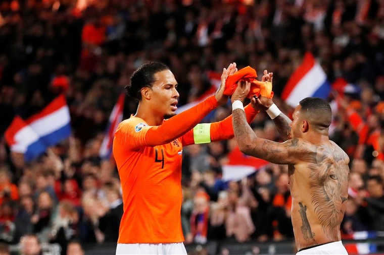 Ảnh bài viết Depay: 'Tôi ước Van Dijk đến M.U chứ không phải Liverpool'