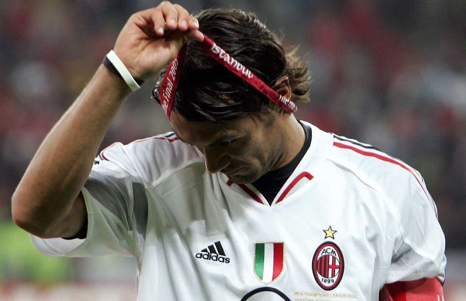 Maldini, Robben và những 'kẻ thất bại' vĩ đại nhất lịch sử bóng đá
