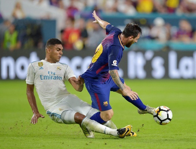 10 sao chơi xấu nhất Châu Âu: 'Khắc tinh' của Messi, kẻ cãi lộn Neymar