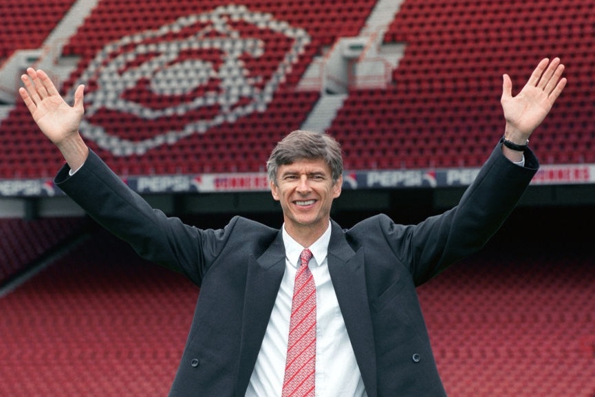 Bí mật đằng sau cuộc đại phẫu của Wenger ở Arsenal