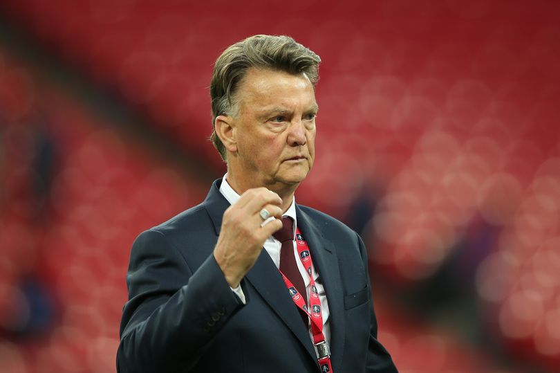 Ảnh bài viết Van Gaal: "Tôi trách gã đó hơn Mourinho ở M.U. Hắn là ác thần"