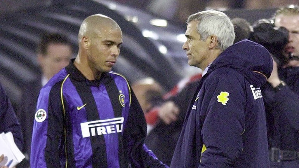 Vì sao Ronaldo 'béo' bị CĐV Inter căm ghét