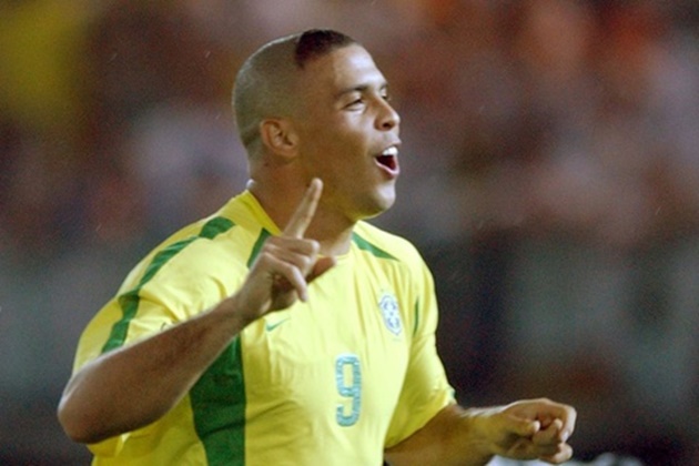 Ronaldo ‘béo’ và bí quyết ghi bàn từ môn futsal