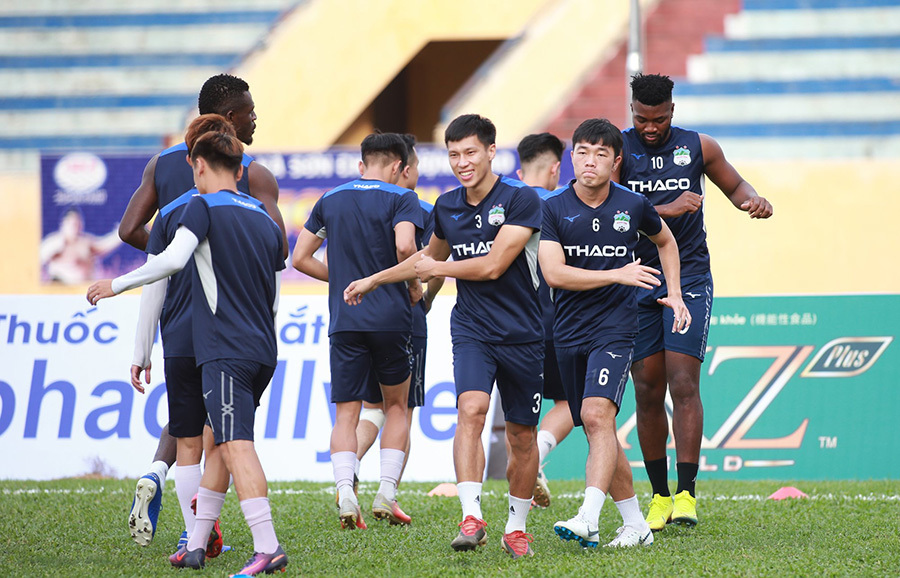 Ảnh bài viết Nam Định vs HAGL: Quân bầu Đức gặp khó