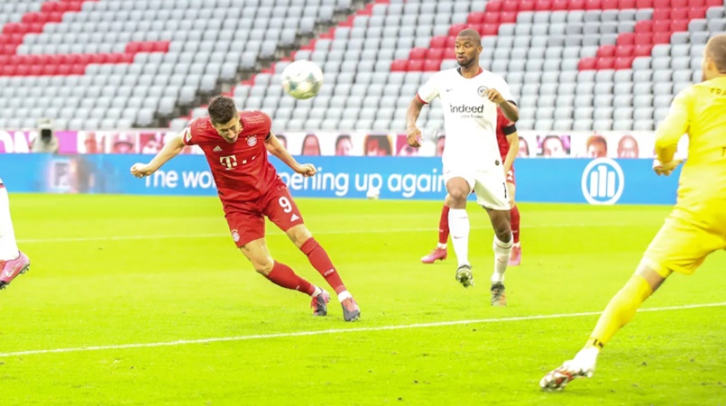 Hủy diệt Frankfurt, Bayern thiết lập cột mốc ghi bàn mới tại Bundesliga