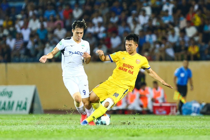 Ảnh bài viết Tiêm thuốc để ra sân, Văn Toàn sẽ đi vào vết xe đổ của Tuấn Anh?