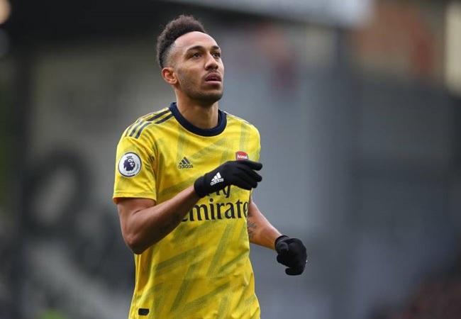 Ảnh bài viết Neville chỉ thẳng sai lầm lớn của Arsenal ở vụ Aubameyang