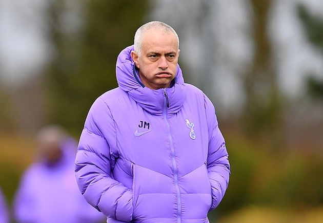 Tottenham bất ngờ có 175 triệu bảng, Mourinho vẫn không được dùng mua sắm