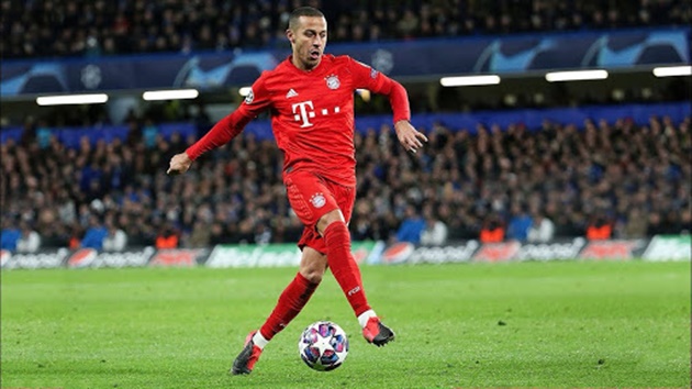 "Nhạc trưởng phù thủy" đem tai ương giáng xuống Bayern