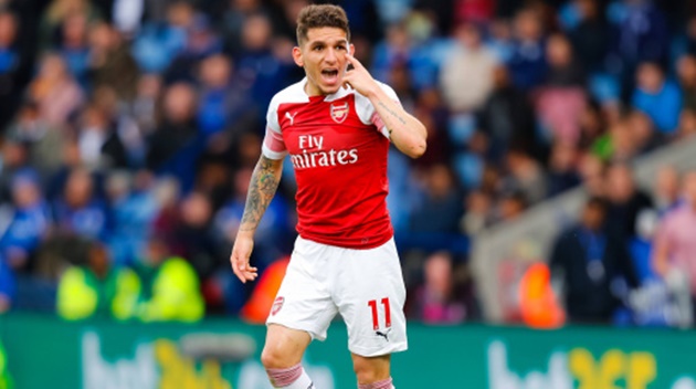 Top 10 sao Arsenal có nguy cơ bật bãi khỏi sân Emirates