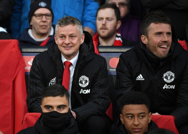 Ảnh bài viết XONG! Solskjaer ra mặt, tương lai của 'báu vật' Man Utd sáng tỏ