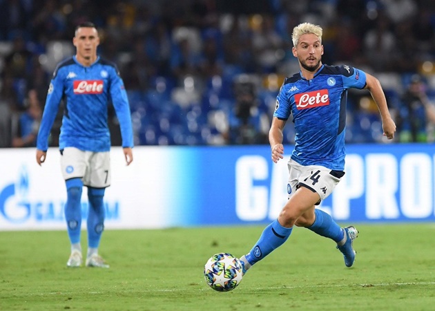 'Vua săn bàn' Napoli từ chối gia nhập Chelsea vì lí do không tưởng