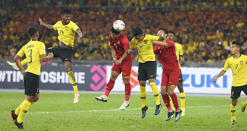 Việt Nam "chạm một tay" thành chủ nhà AFF Cup 2020