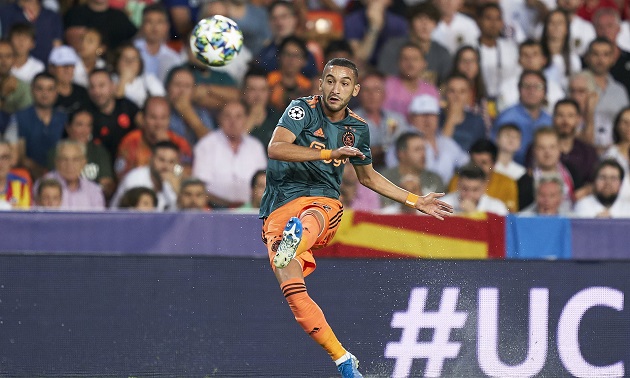 Hakim Ziyech nhận danh hiệu Bàn thắng đẹp nhất mùa của Ajax