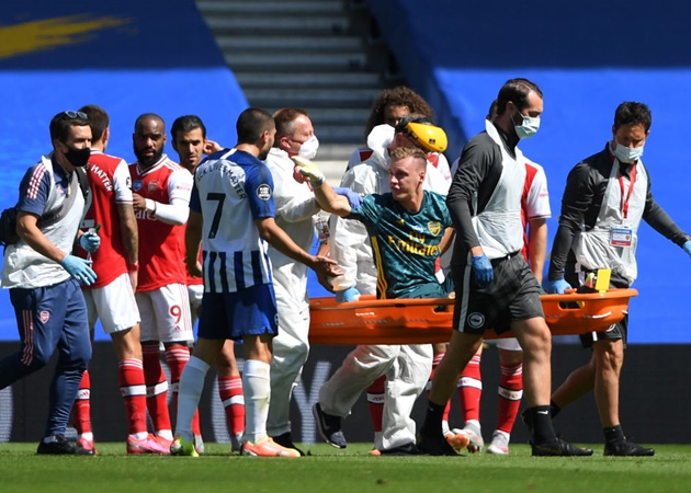 Toàn cảnh drama 'siêu to khổng lồ' ở trận Brighton 2-1 Arsenal