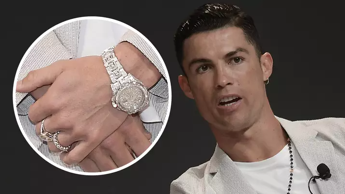 Cận cảnh chiếc Rolex đắt nhất lịch sử mà Ronaldo đang sở hữu