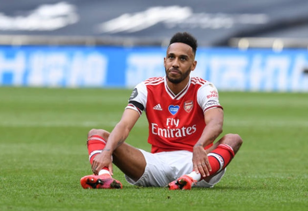 Công làm thủ phá, Arsenal thua đau Tottenham trong derby Bắc London