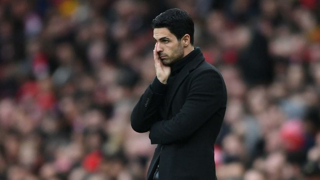 John Hartson kể tên 3 cầu thủ Arteta phải loại bỏ gấp