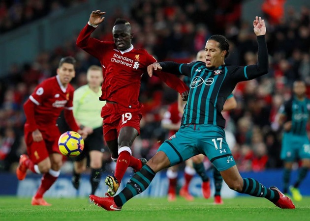 Từ Van Dijk đến Kante: 10 thương vụ 'bước ngoặt' của EPL ở chợ Hè 2015