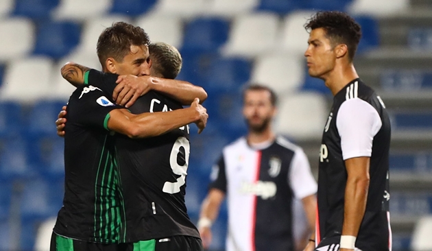 Ban bật như Barca, Sassuolo khiến hàng thủ Juventus "thót tim"