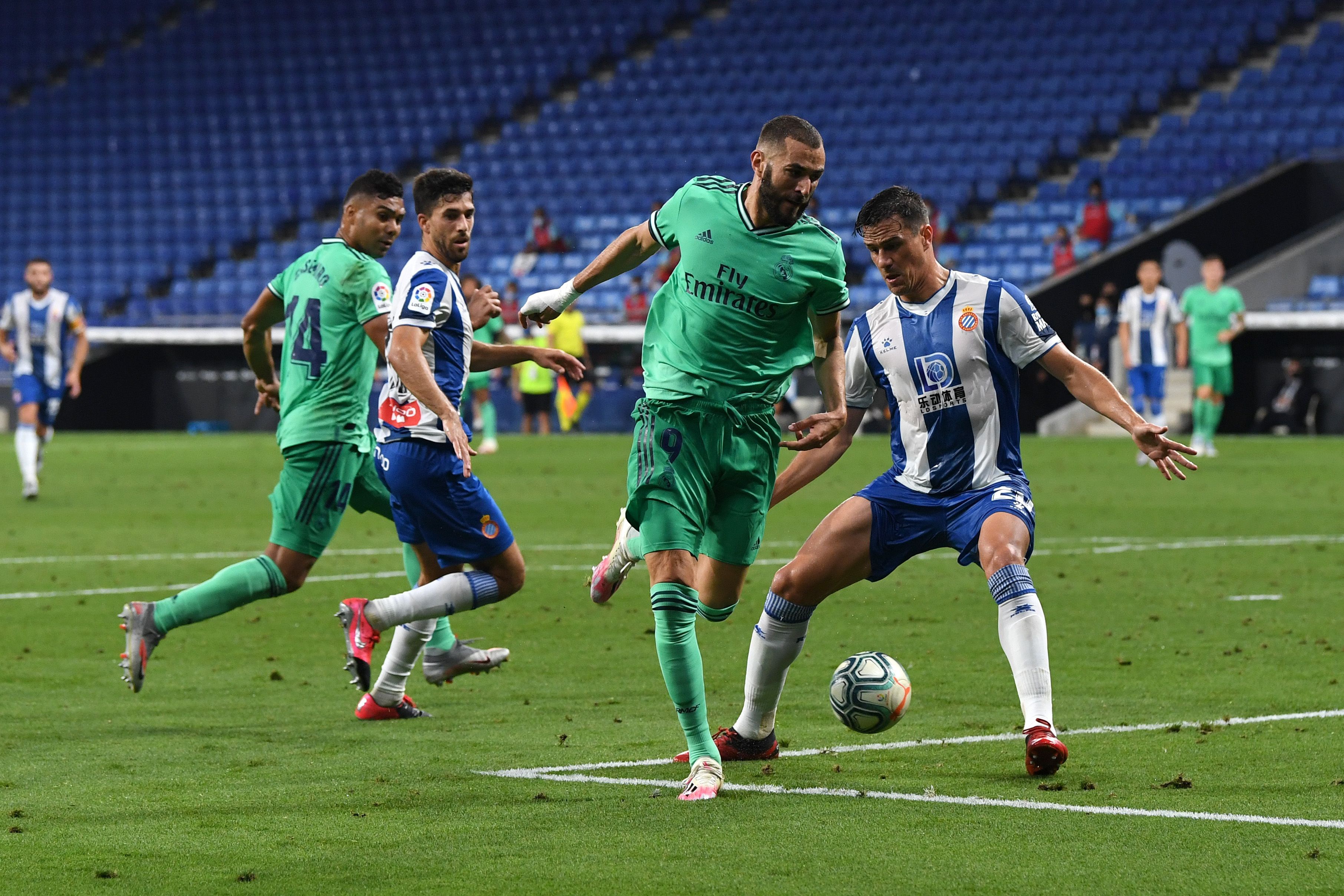 Benzema xuất sắc khiến Bale xấu hổ
