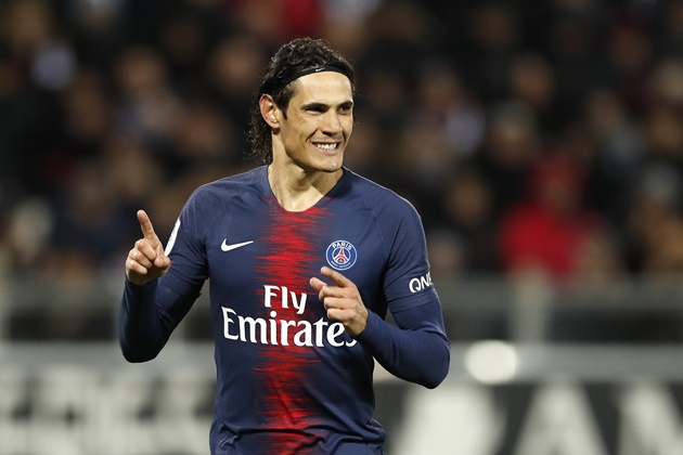 Ảnh bài viết Rời PSG, Cavani vẫn "chơi vơi" trên TTCN