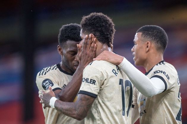 Ảnh bài viết Fan Quỷ đỏ: "Đã đến lúc chia tay cậu ấy rồi"