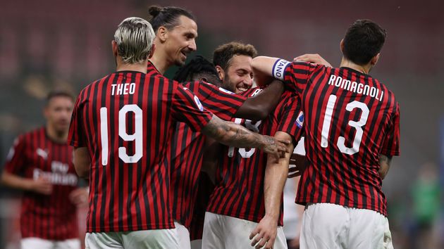 Hủy diệt đối thủ 5 bàn, AC Milan tiến vào top 6