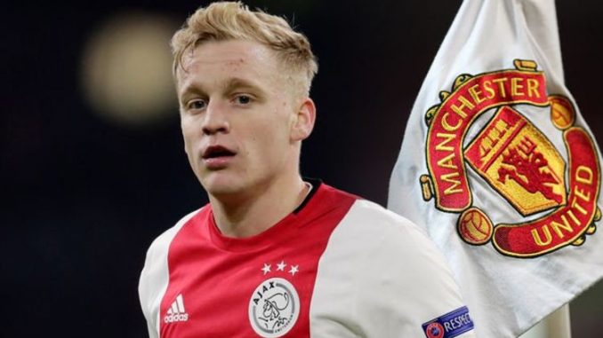 Ian Wright: 'Tôi tin Van de Beek sẽ chơi cho Manchester United'