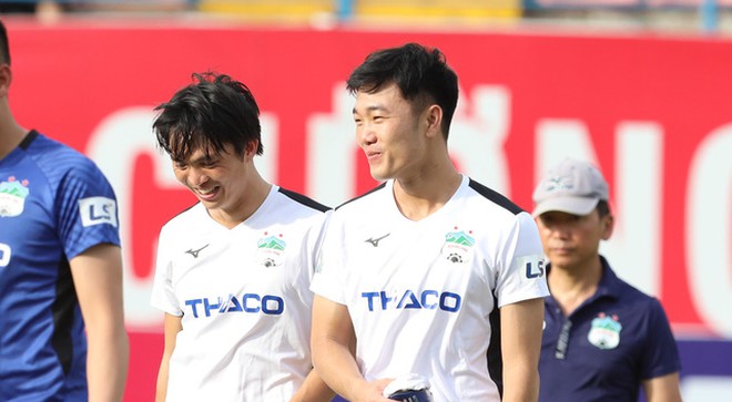 HLV Lee Tae-hoon: "Họ là 2 cầu thủ đẳng cấp cao tại HAGL"