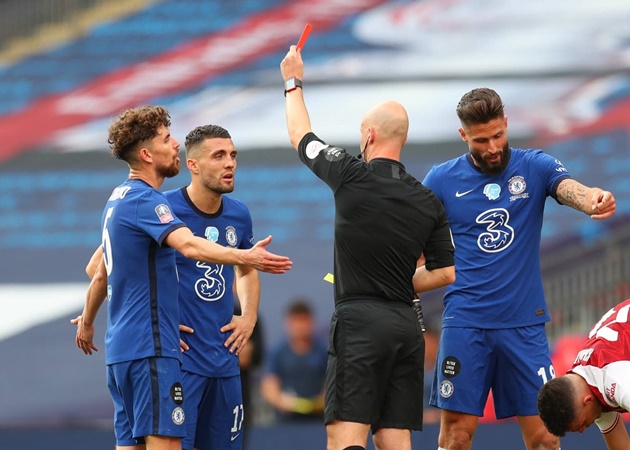 Chelsea thua cay đắng, John Terry phản ứng gây sốc trên mạng xã hội
