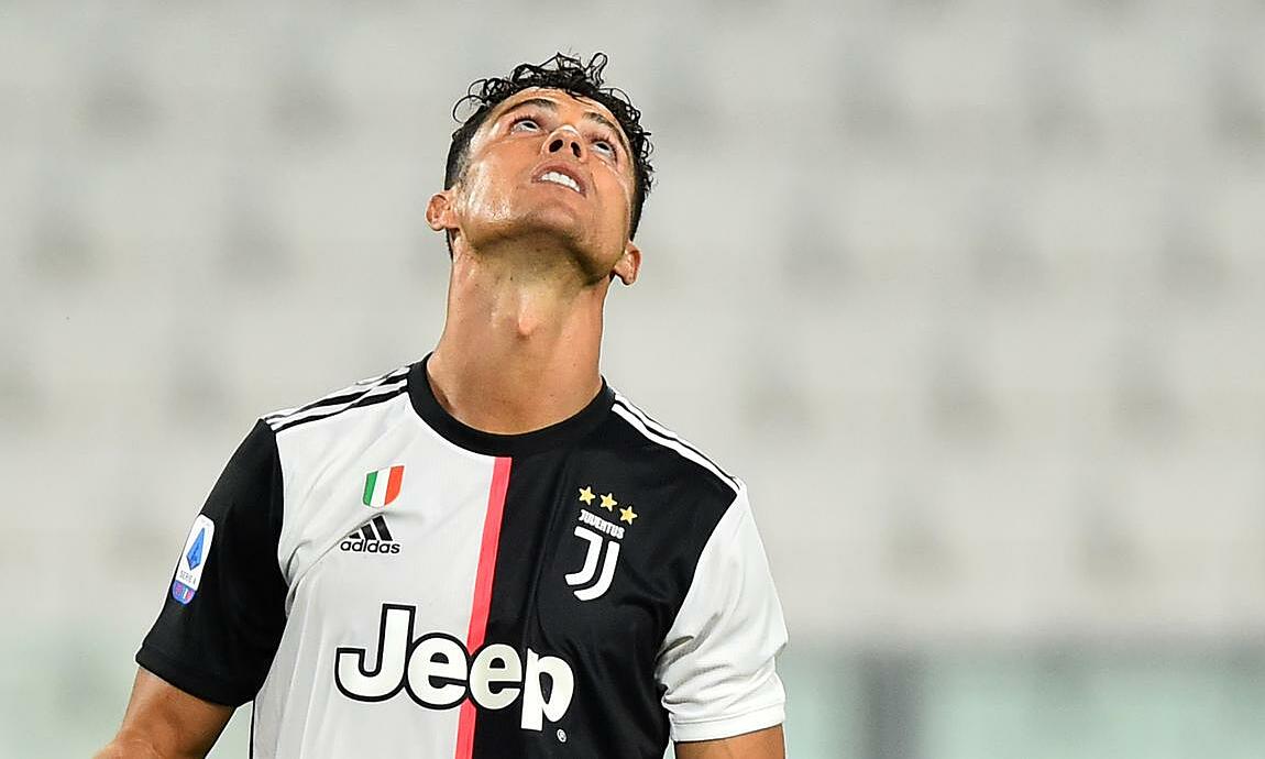 Ảnh bài viết Cristiano Ronaldo từng cân nhắc rời Juventus, gia nhập PSG