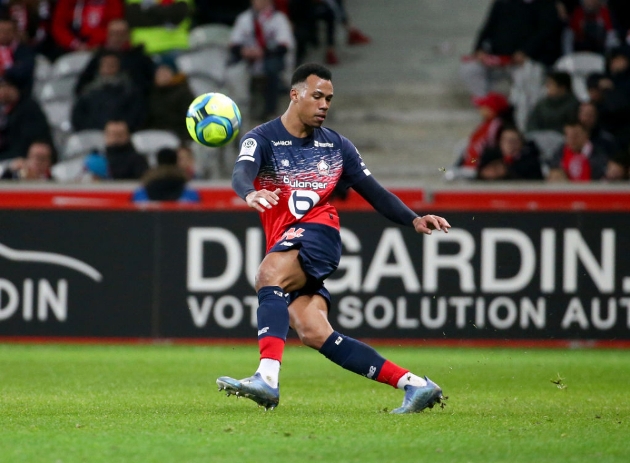 Vài ngày tới, Man Utd đón trung vệ cực chất từ Ligue 1