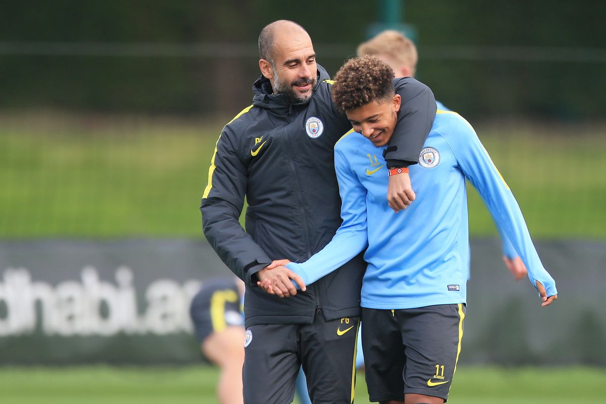 Ảnh bài viết Jandon Sancho cập bến M.U, Man City hưởng lợi