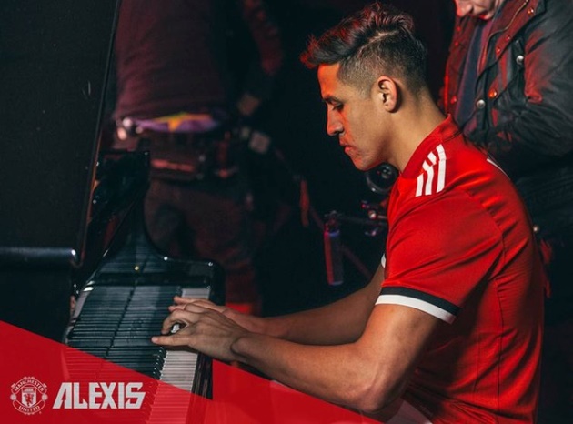5 khoảnh khắc đẹp nhất của Alexis Sanchez tại Man Utd