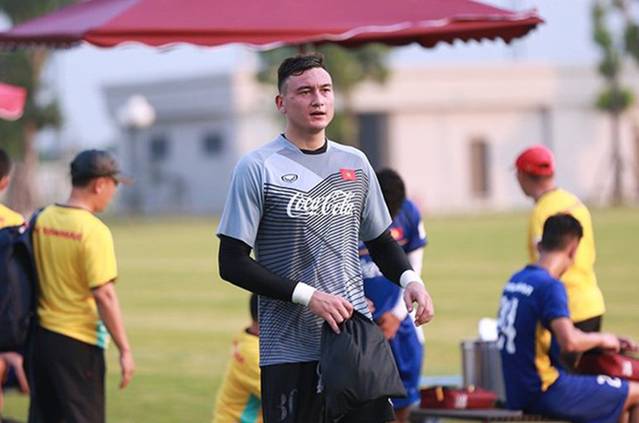 Ảnh bài viết Thầy Park sẽ không gọi Văn Lâm, có thể triệu tập Anh Đức?