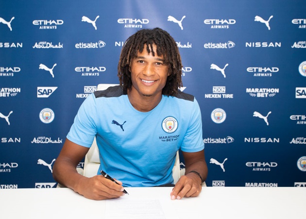 10 hậu vệ đắt giá nhất lịch sử Man City: Nathan Ake ở đâu?