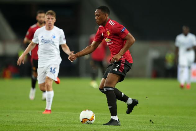 Scholes: "Cậu ấy là không thể đối phó được"