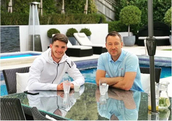 Ảnh bài viết John Terry sắm vai “đặc vụ”, Chelsea tiến gần hơn đến bom tấn