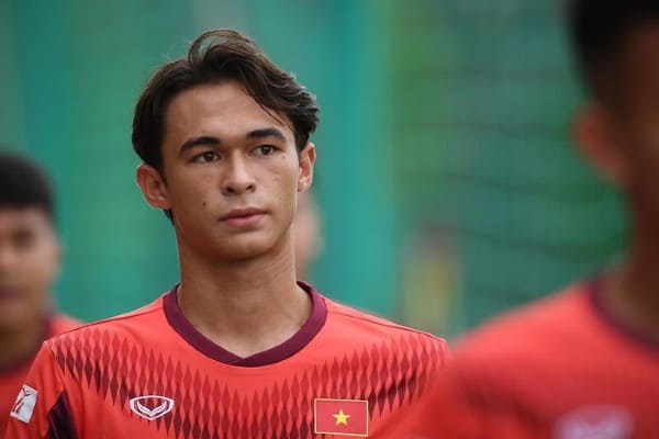 Tiền vệ gốc Pháp: "Tôi không tin mình được gọi lên U22 Việt Nam thêm lần nữa"