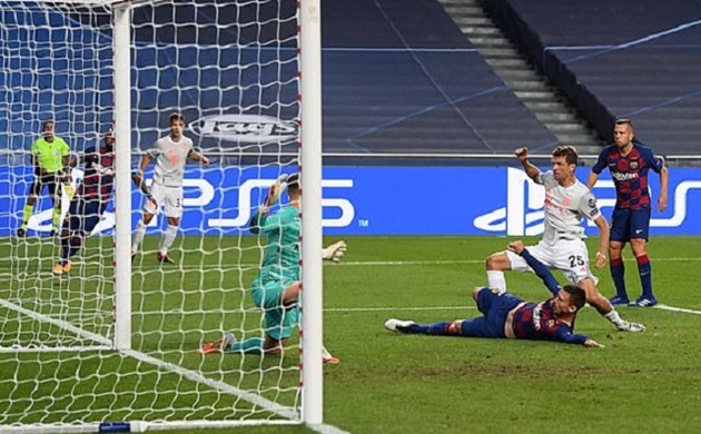 Ảnh bài viết Raumdeuter đích thực trở lại, xứng danh “cơn ác mộng” của Barcelona