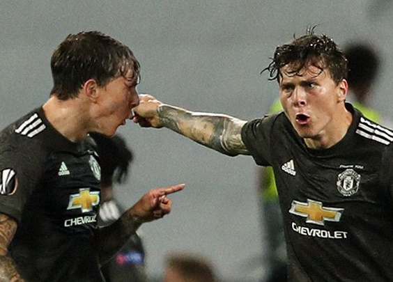 Ảnh bài viết Cười té ghế với loạt ảnh chế Man United thua Sevilla