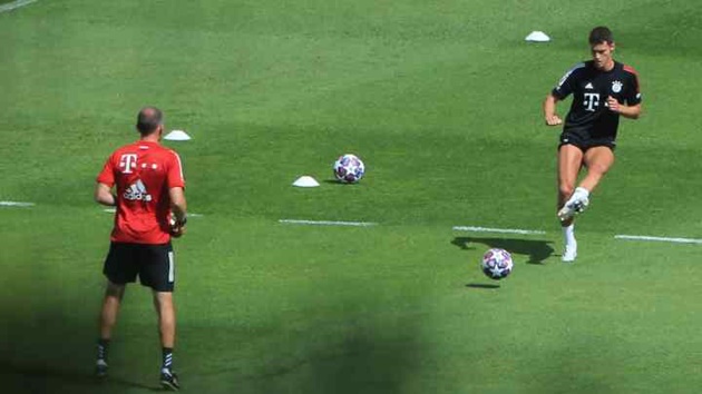 Ảnh bài viết Siêu hậu vệ hồi phục thần tốc, Bayern sẵn sàng cho trận bán kết Champions League