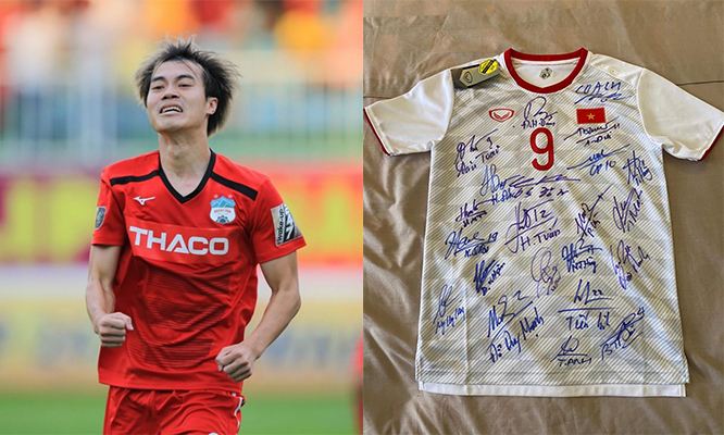 Ảnh bài viết Văn Toàn có nghĩa cử cao đẹp, ủng hộ quê nhà phòng dịch COVID-19