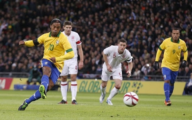 10 'trùm penalty' thế kỷ 21: Kẻ không nhường Neymar, Ronaldo = Messi + 40