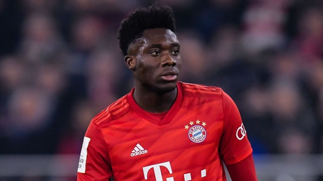 Bayern Munich sẽ tốn thêm tiền vì màn trình diễn siêu hạng của Alphonso Davies