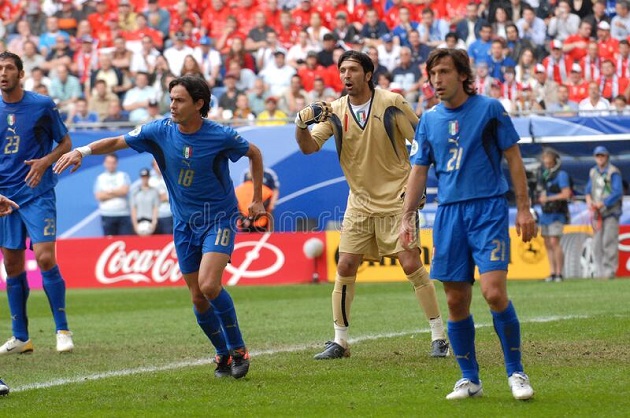 'Nhiều người từ đội hình vô địch World Cup 2006 đã trở thành HLV'