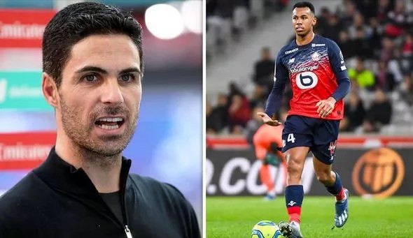 "4 trung vệ đó sẽ rời Arsenal"
